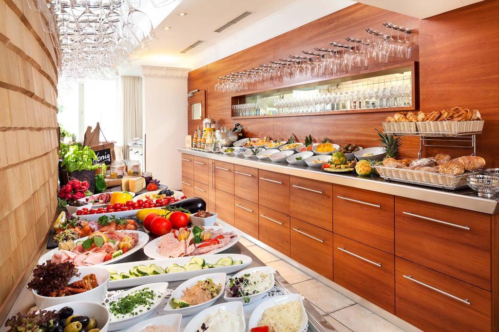 Yachthotel Helvetia Spa- Und Wellnessdomizil Lindau  Ngoại thất bức ảnh